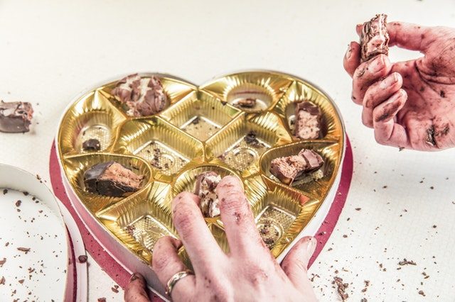binge-eating-eating-from-emotions